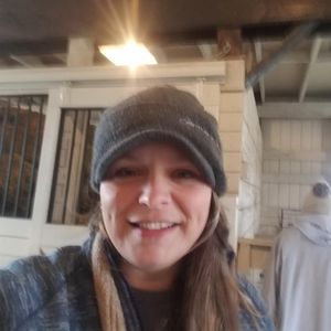 Meet your Posher, Ami